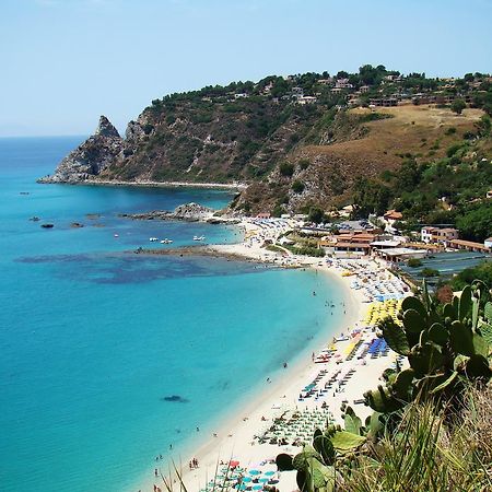 Hotel Eolo Capo Vaticano Exterior foto